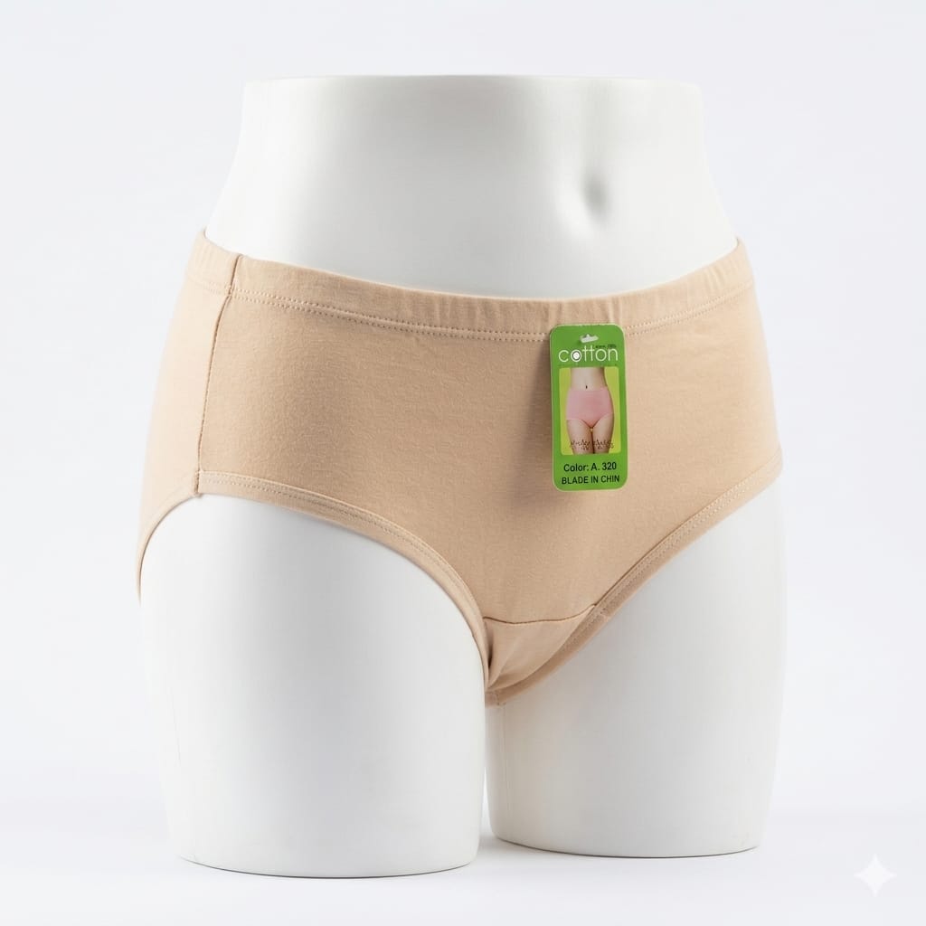 Essential Everyday Cotton Briefs – Seamless Comfort Mid-Rise Panties